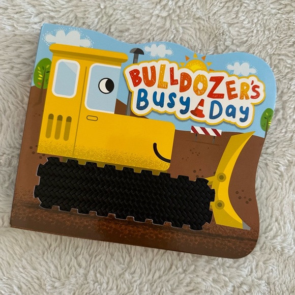 New Touch & Feel Book - Picture 6 of 8